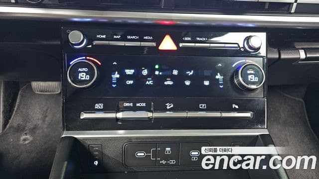 Hyundai Santa Fe (MX5) Prestige, 2024 16