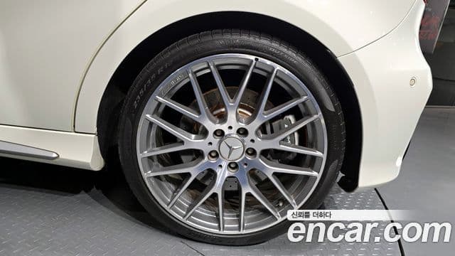 Mercedes-Benz A-класс W176 A45 AMG 4MATIC, 2018 все фото