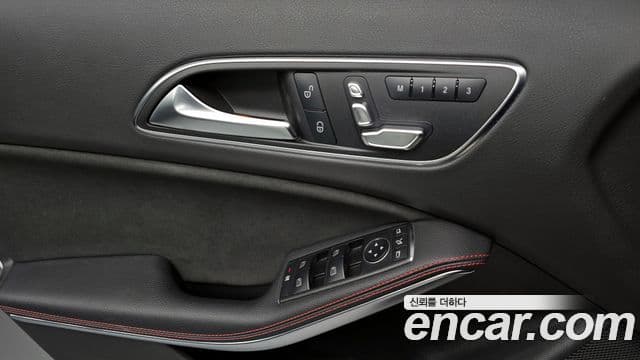 Mercedes-Benz A-класс W176 A45 AMG 4MATIC, 2018 18