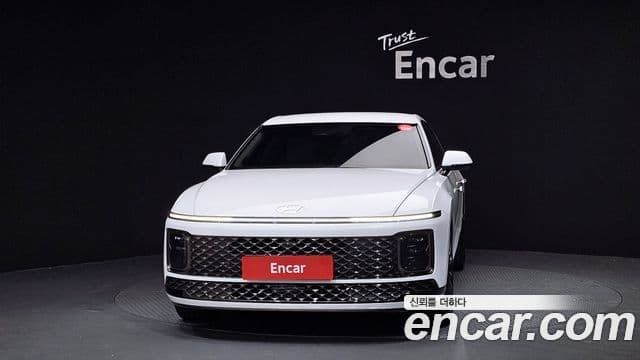 Hyundai Grandeur гибрид (GN7) Calligraphy, 2025 3