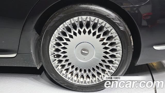 Genesis G90 Prestige, 2021 все фото