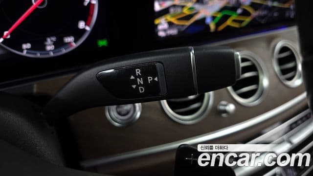 Mercedes-Benz E-класс W213 Exclusive, 2019 9