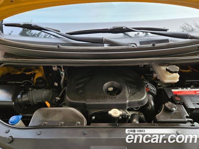 Hyundai Grand Starex детский перевозочный автомобиль, 2017 17