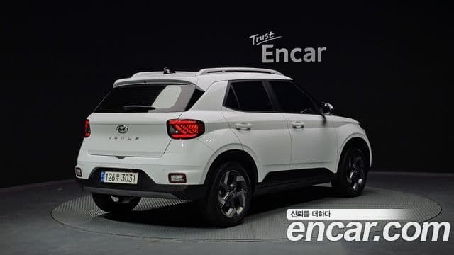 Hyundai Venue Premium, 2023 2
