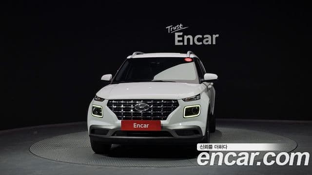 Hyundai Venue Premium, 2023 3
