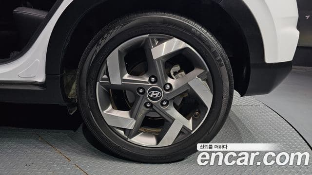 Hyundai Venue Premium, 2023 все фото