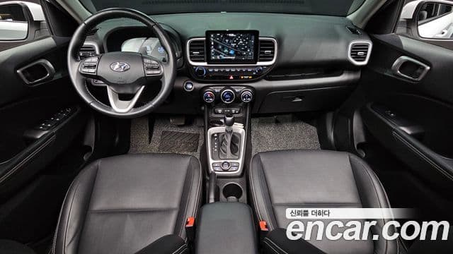 Hyundai Venue Premium, 2023 7
