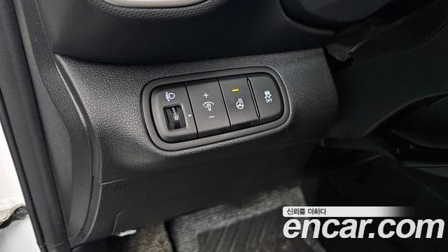 Hyundai Venue Premium, 2023 19