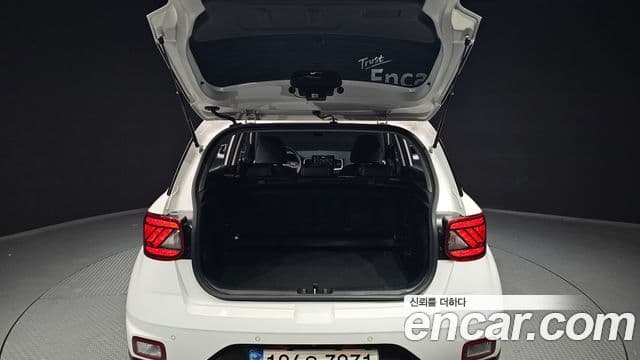 Hyundai Venue Premium, 2023 20