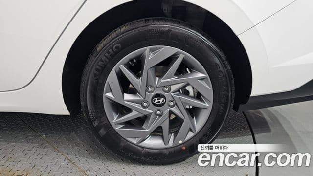 Hyundai The / новый New Avante гибрид (CN7) Modern, 2026 все фото