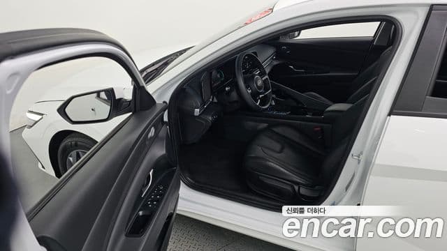 Hyundai The / новый New Avante гибрид (CN7) Modern, 2026 10