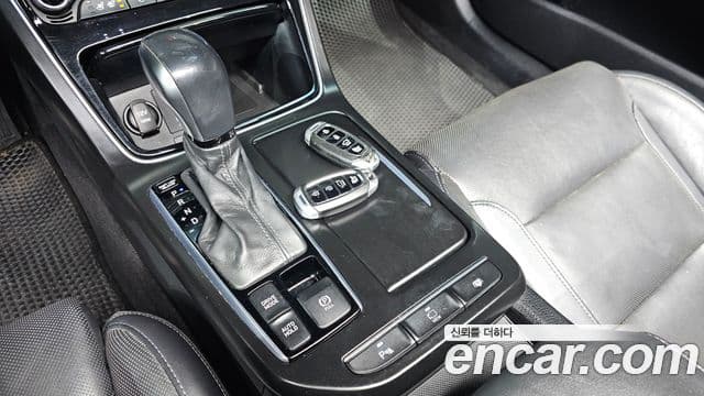 Hyundai Grandeur IG гибрид Special, 2018 9