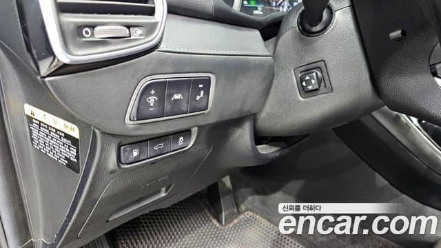 Hyundai Grandeur IG гибрид Special, 2018 13