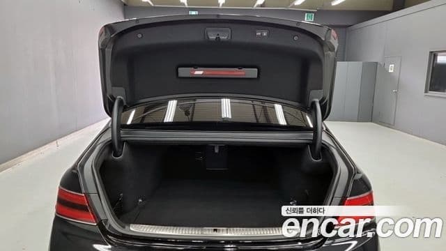 Genesis G90 Prestige, 2021 18