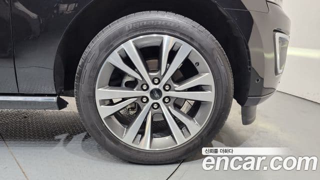 Ford 익스페디션 7인승, 2021 все фото