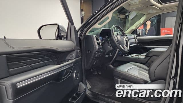Ford 익스페디션 7인승, 2021 10