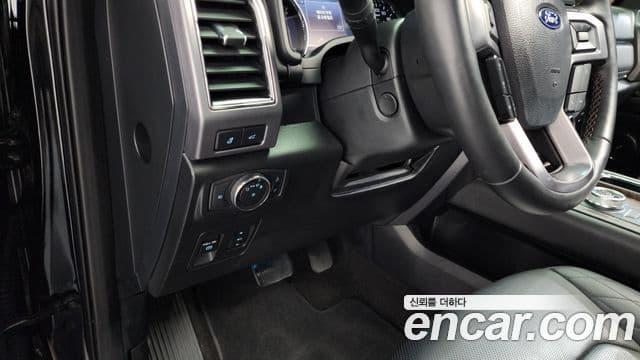 Ford 익스페디션 7인승, 2021 14