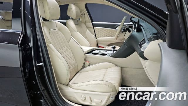 Genesis G70 Elite, 2019 10