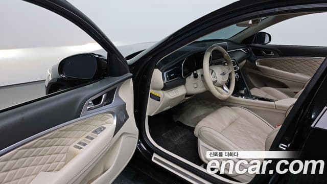 Genesis G70 Elite, 2019 11