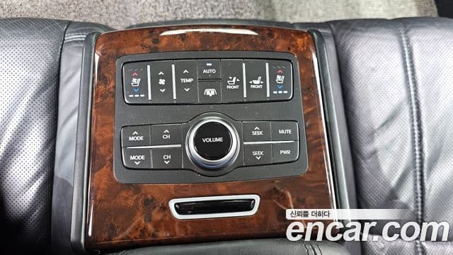 Hyundai Equus(новый кузов / новое поколение) Prestige, 2012 19