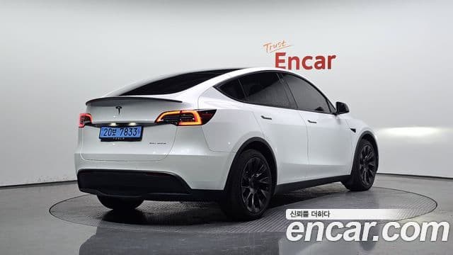 Tesla модель Y Long Range AWD, 2022 2