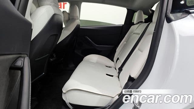 Tesla модель Y Long Range AWD, 2022 11