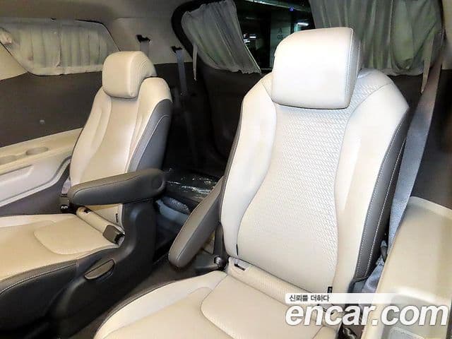 Kia Carnival 4세대 Signature, 2023 8