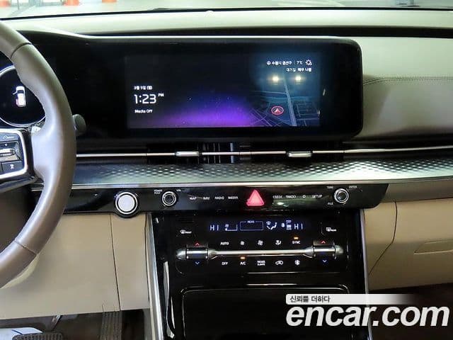 Kia Carnival 4세대 Signature, 2023 12