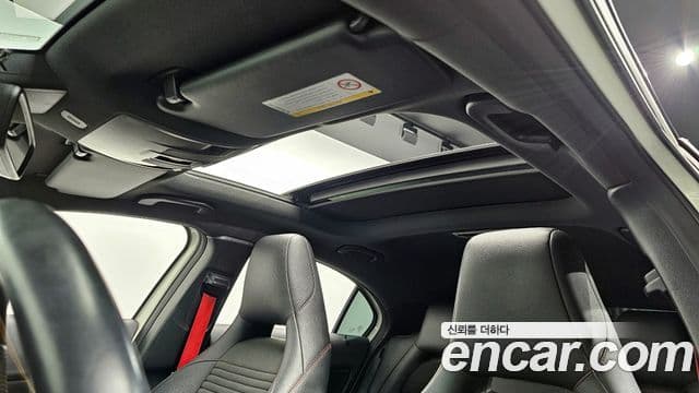 Mercedes-Benz A-класс W176 A45 AMG 4MATIC, 2016 19