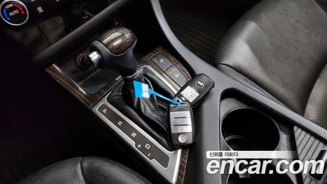 Kia The / новый New K5 Prestige, 2014 9