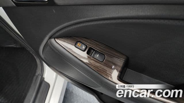 Kia The / новый New K5 Prestige, 2014 18