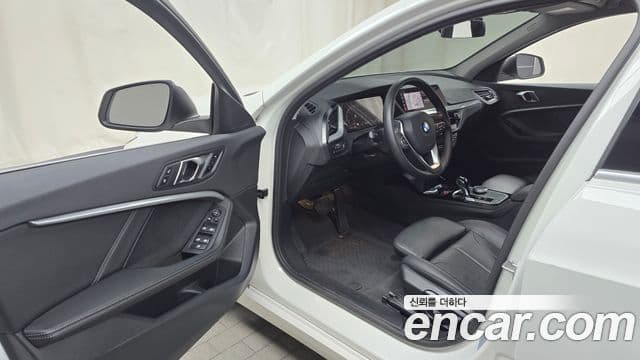 BMW 1시리즈 (F40) 120i Advantage, 2022 10