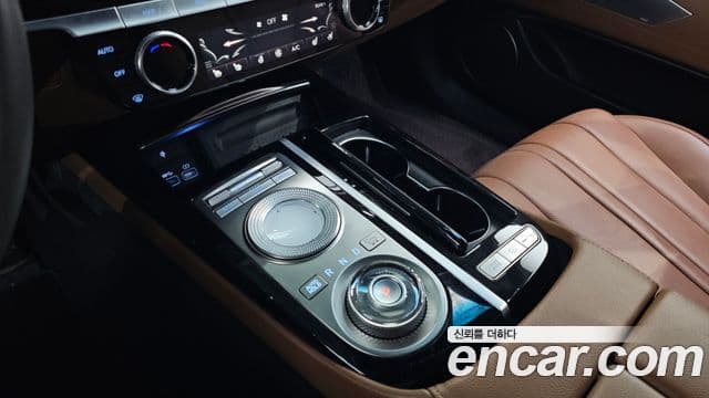 Genesis G80 (RG3) бензин 3.5 турбо AWD, 2021 9