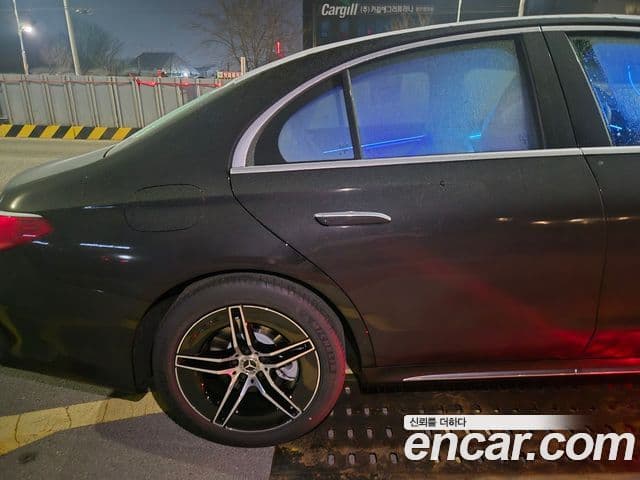 Mercedes-Benz E-класс W214 AMG Line, 2026 все фото