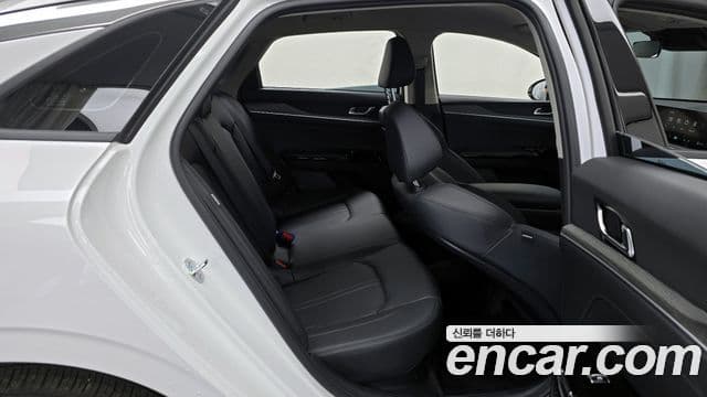 Kia The / новый New K5 гибрид 3세대 Noblesse, 2024 12