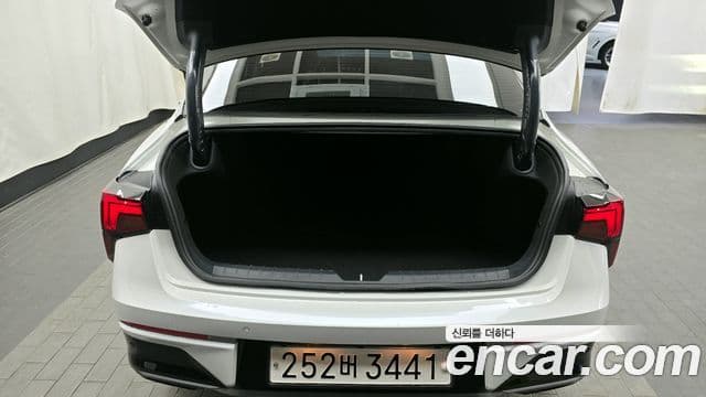 Kia The / новый New K5 гибрид 3세대 Noblesse, 2024 20