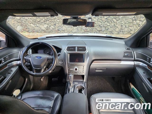 Ford Explorer 5세대, 2019 13