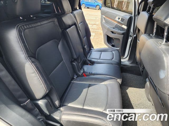 Ford Explorer 5세대, 2019 17