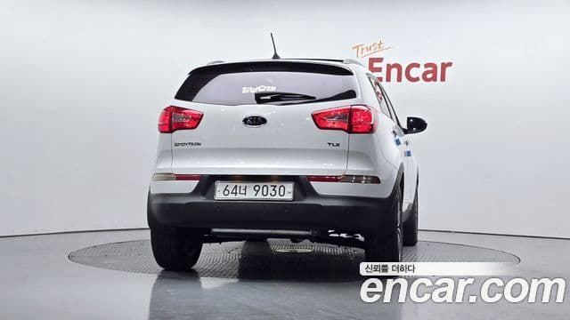 Kia Sportage R топовая версия, 2012 4