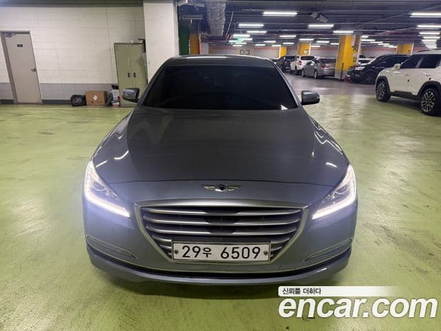 Hyundai Genesis DH Modern, 2015 1
