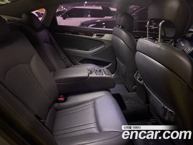 Hyundai Genesis DH Modern, 2015 16