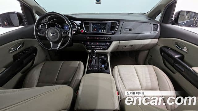 Kia All New Carnival Noblesse, 2016 7