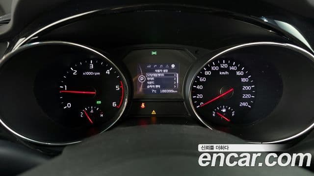 Kia All New Carnival Noblesse, 2016 8