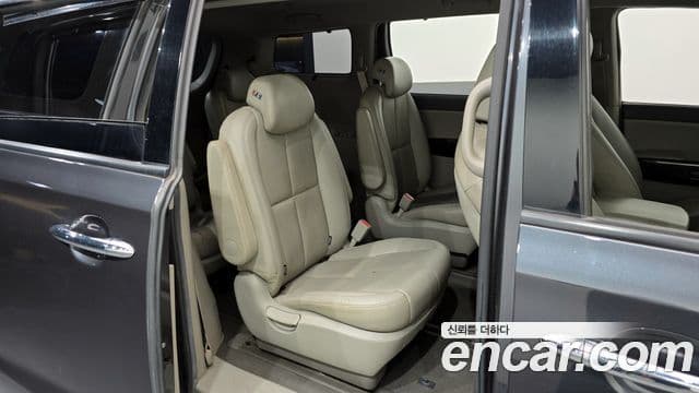 Kia All New Carnival Noblesse, 2016 12