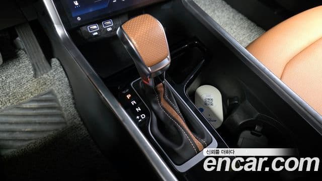 KG모빌리티(SsangYong) Torres T7, 2024 9