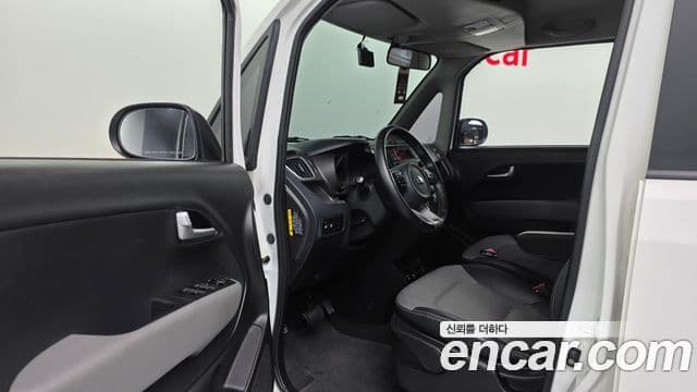 Kia The / новый New Ray Prestige, 2021 11