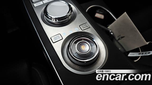 Genesis GV70, 2022 9