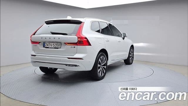 Volvo XC60 2세대 B5 Ultimate Bright, 2023 2