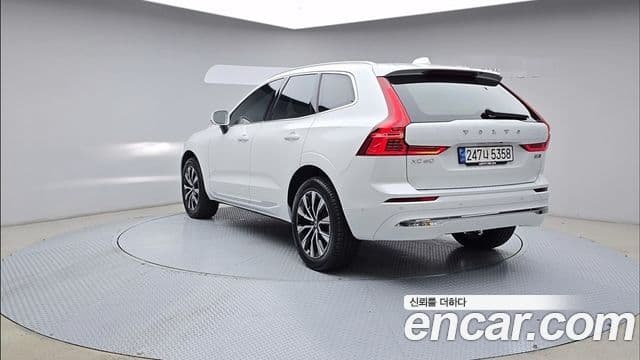 Volvo XC60 2세대 B5 Ultimate Bright, 2023 4