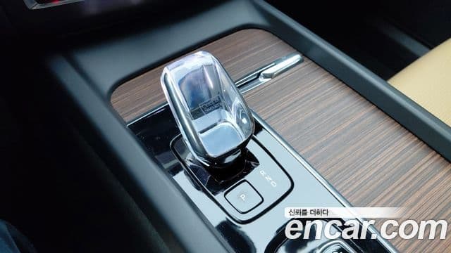 Volvo XC60 2세대 B5 Ultimate Bright, 2023 9